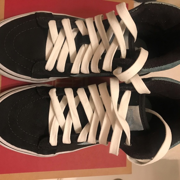 Vans Hi tops, size 3, winterized, excellent condition - Picture 2 of 10